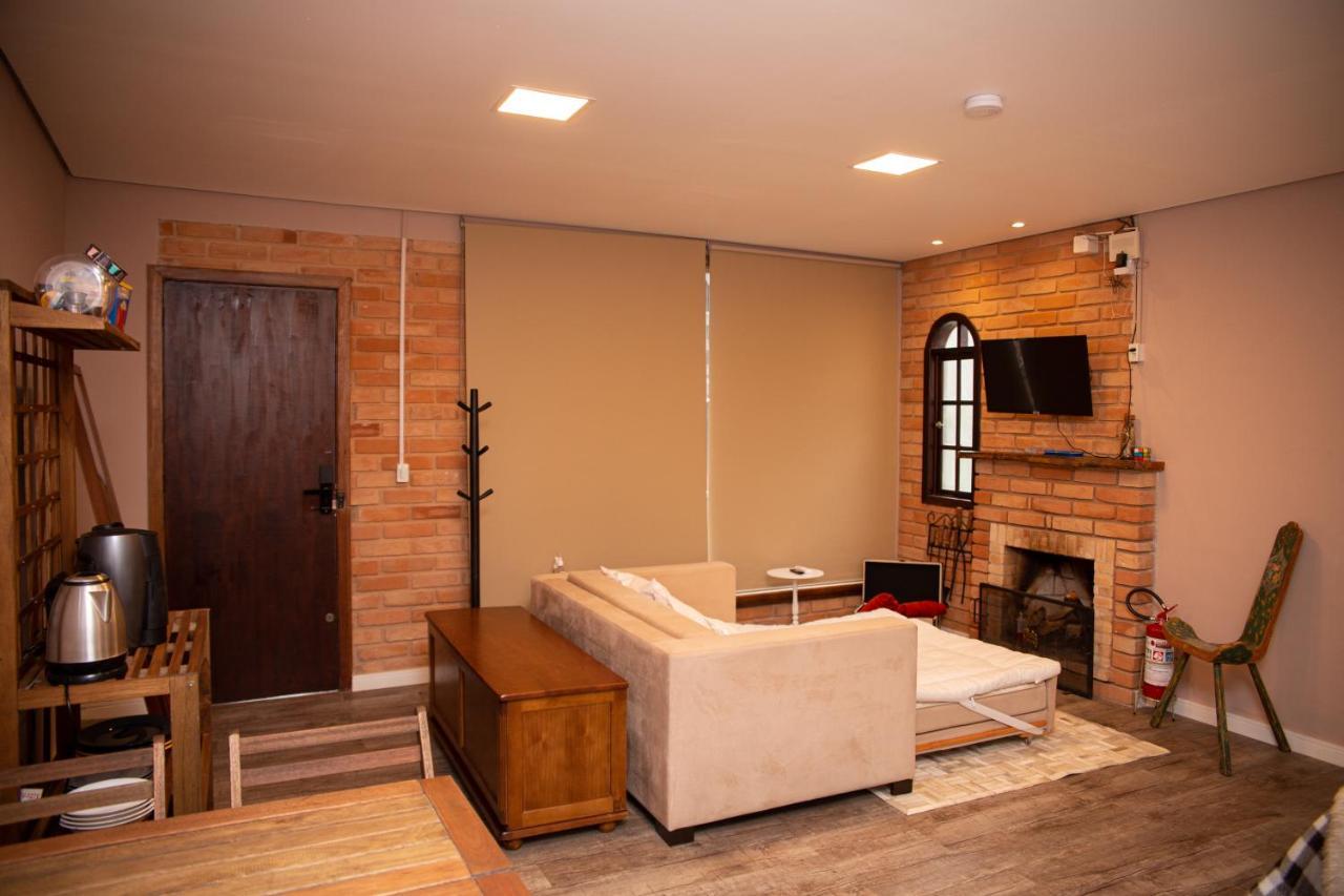 Suite Syrah Com Ofuro Campos do Jordao Exterior photo